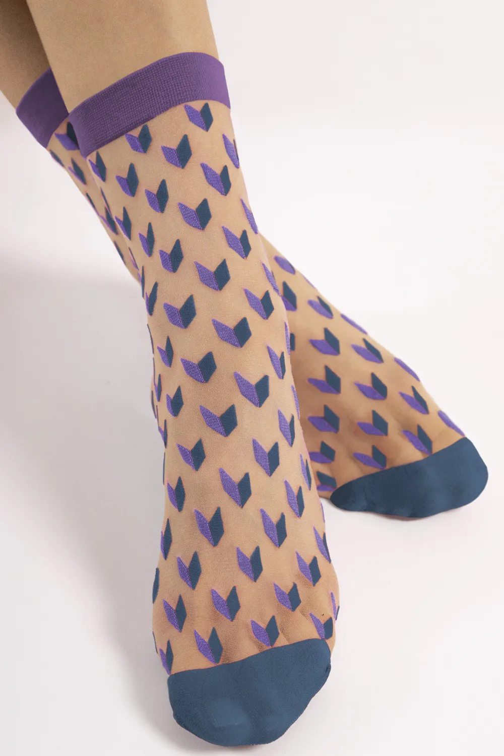 Dizzy Geometric Pattern Sheer Socks 20 Denier