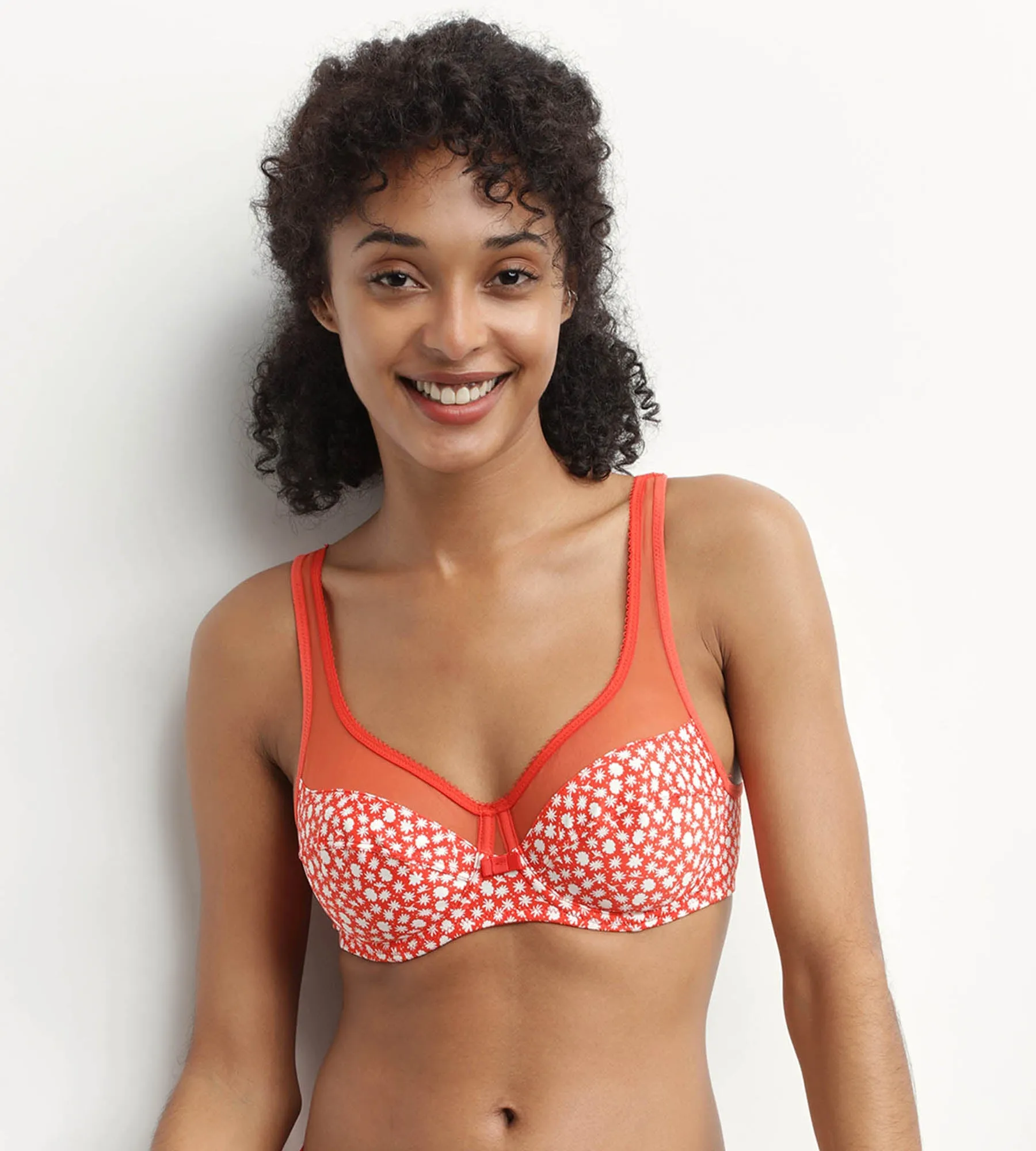Full cup underwire floral bra in Red Generous Dim