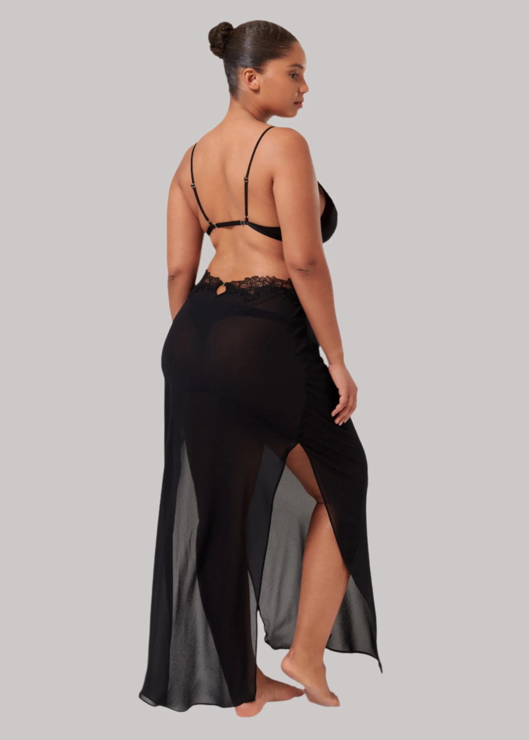 Julianne Long Chemise (Black)