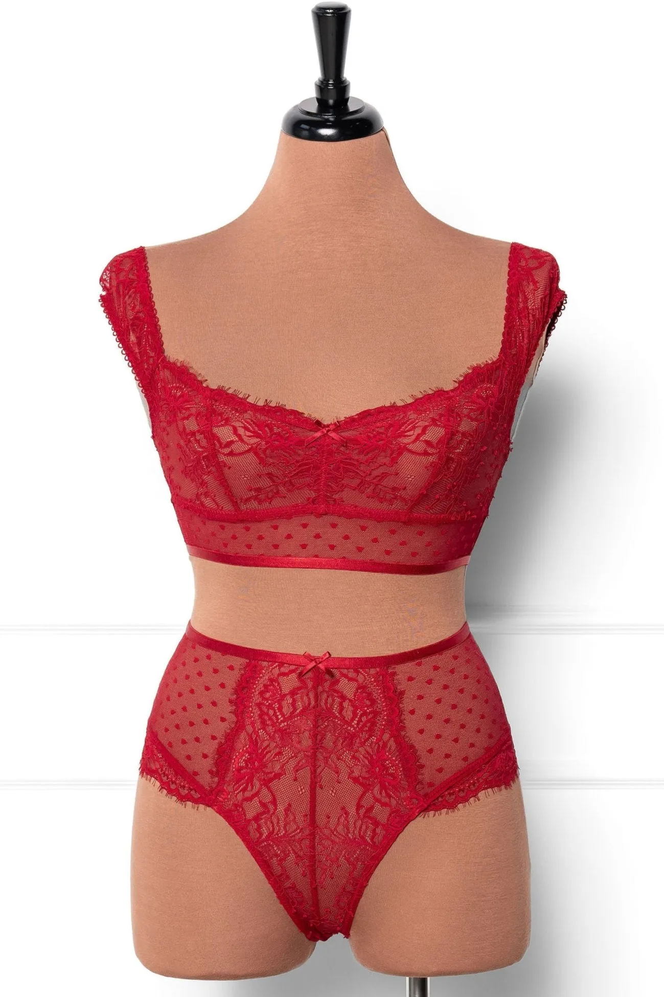 Lacy High Waist Crotchless Panty - Red