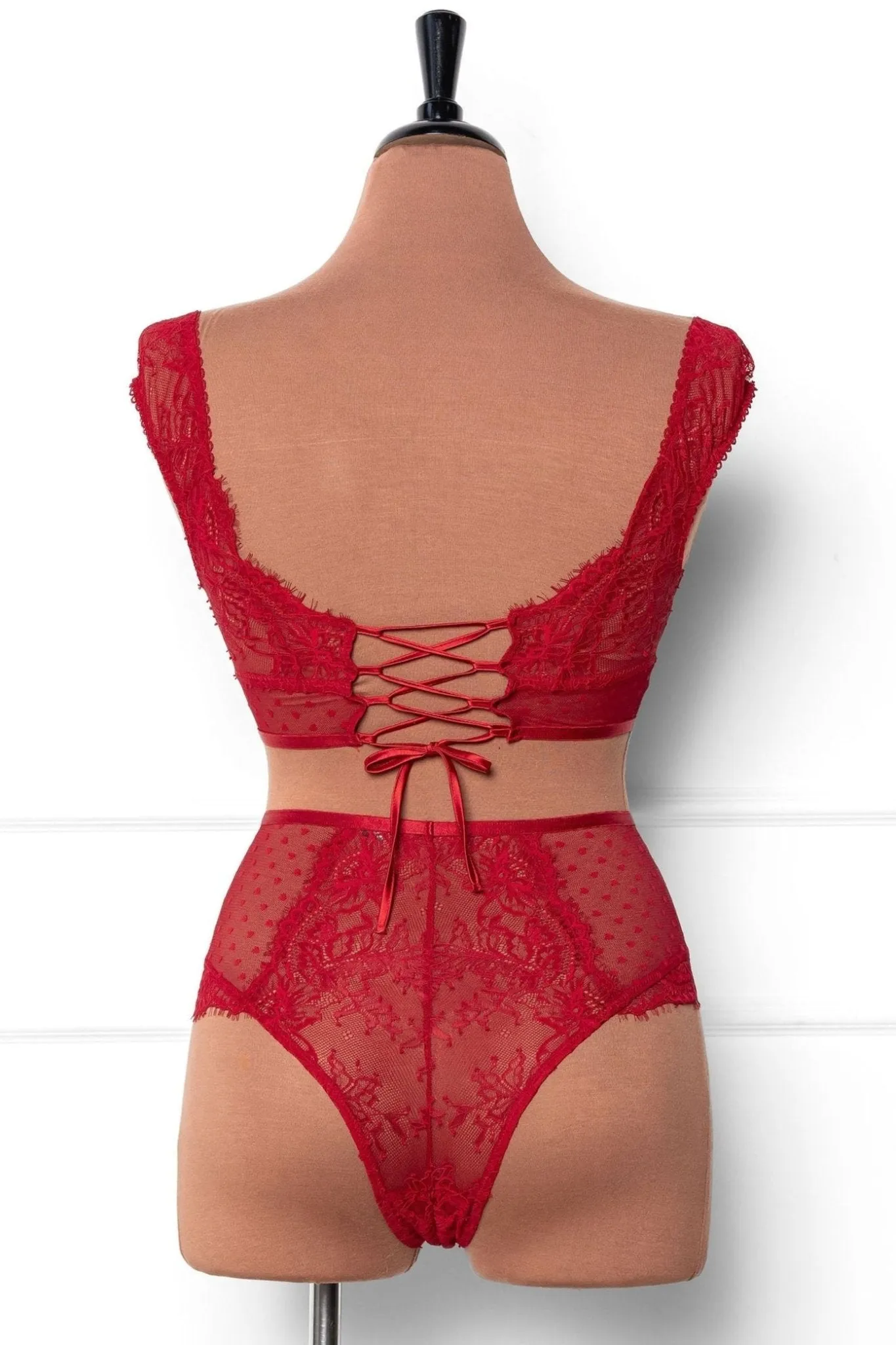 Lacy High Waist Crotchless Panty - Red