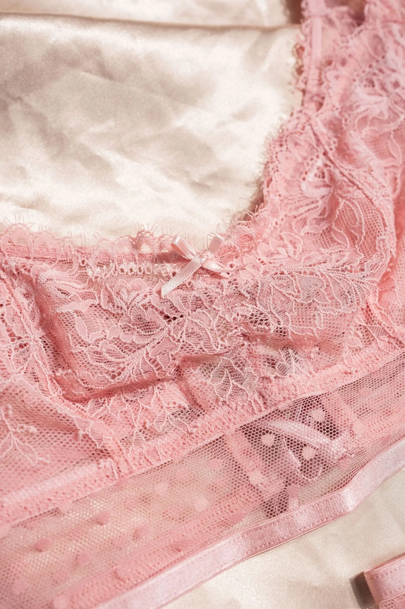 Lacy Off-The-Shoulder Bralette - Blush