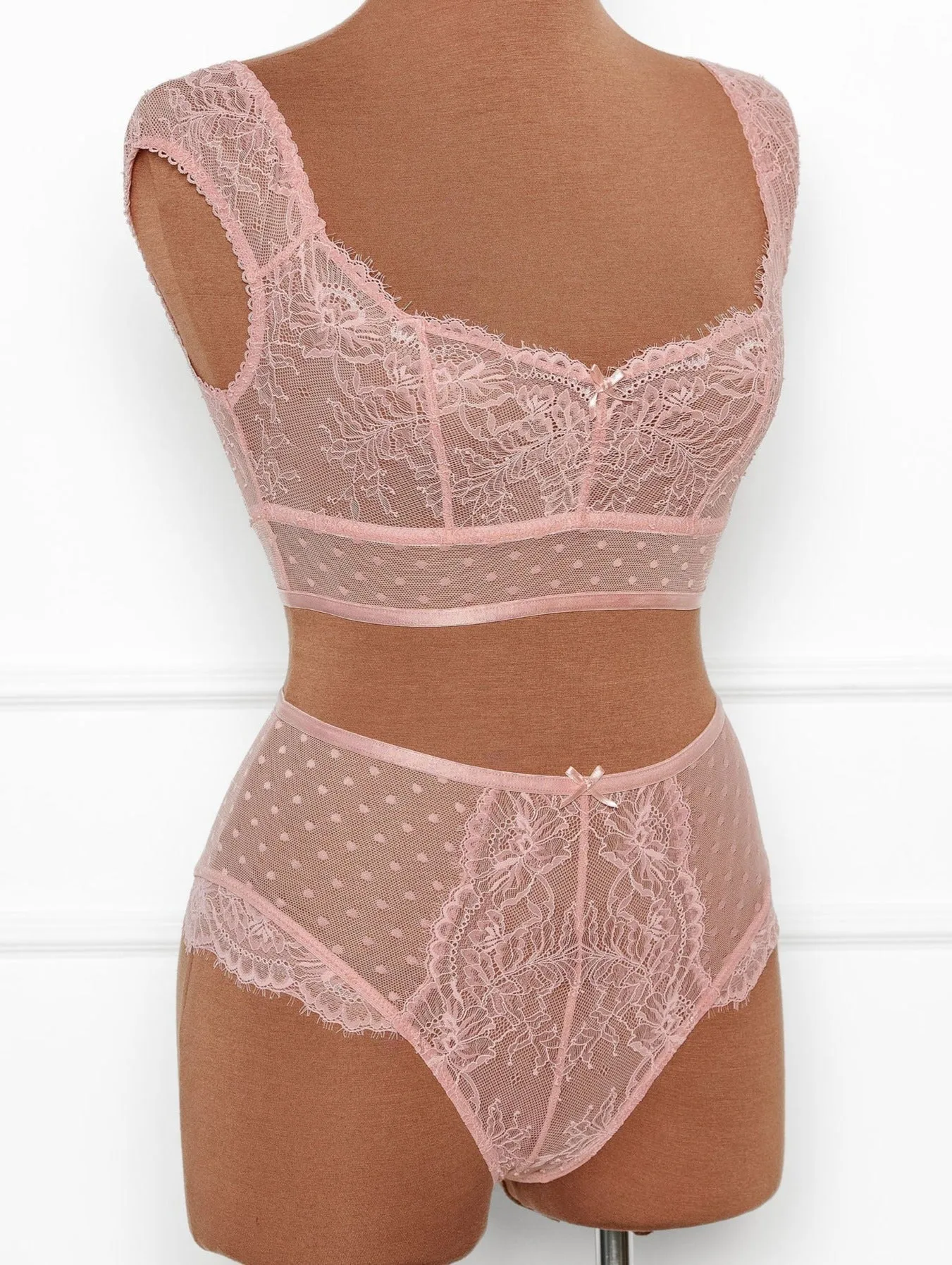 Lacy Off-The-Shoulder Bralette - Blush