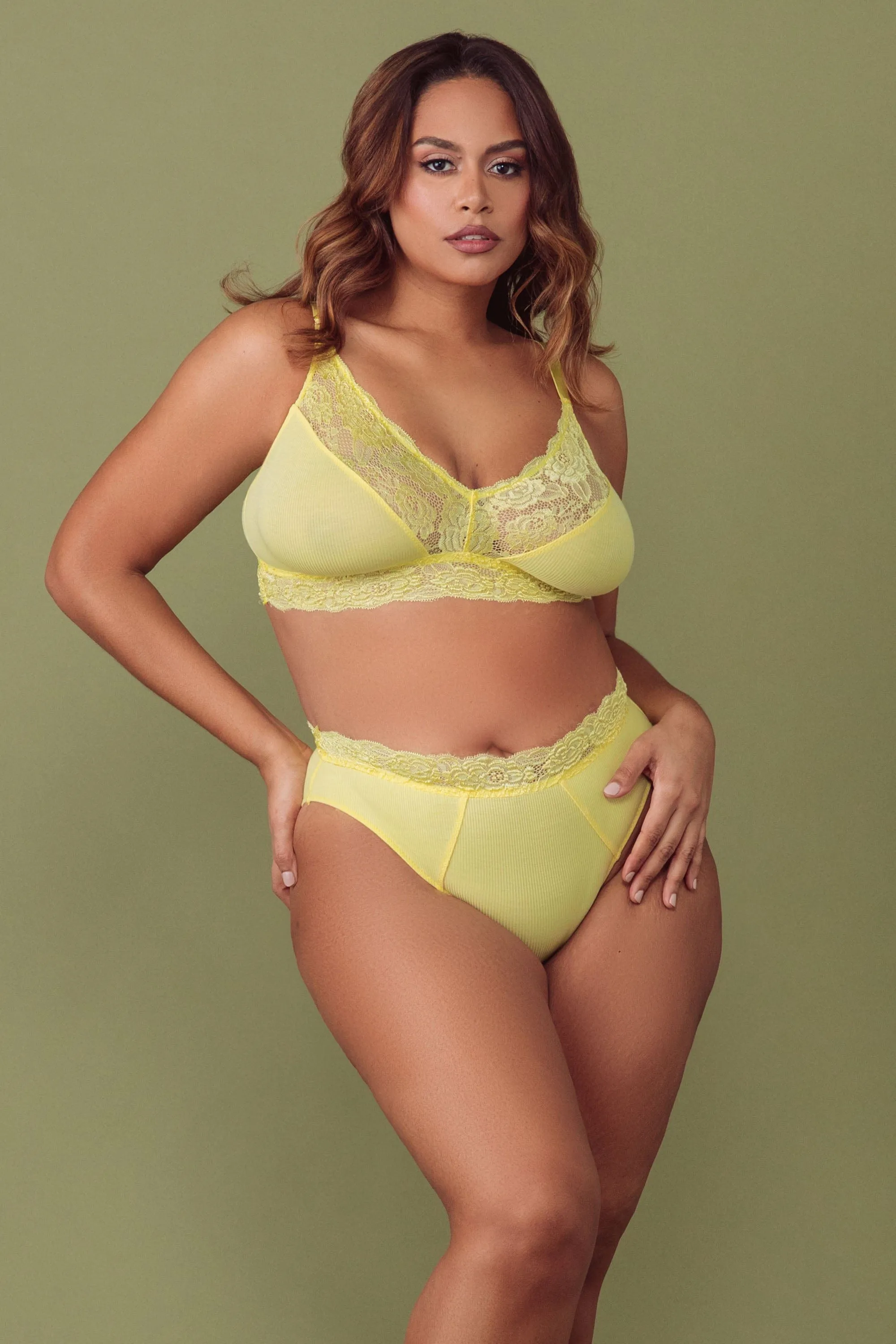 Lemonade V-Neck Bralet